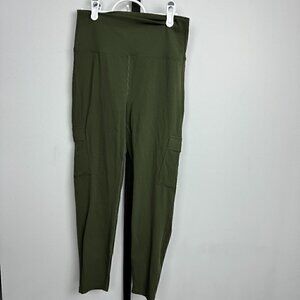EUC - Zyia Luxe Green Cargo Leggings, Size 6-8 (Fits BIG)